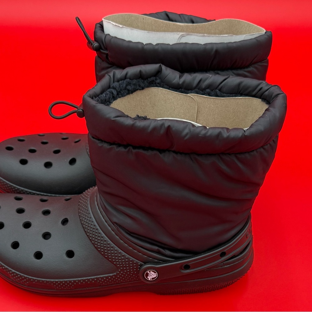 Crocs Classic Lined Neo‎ Puff Black   Snow Rain Boots NWOT ships next day